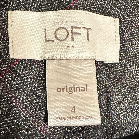 Ann Taylor LOFT gray plaid pants - Picture 4 of 15